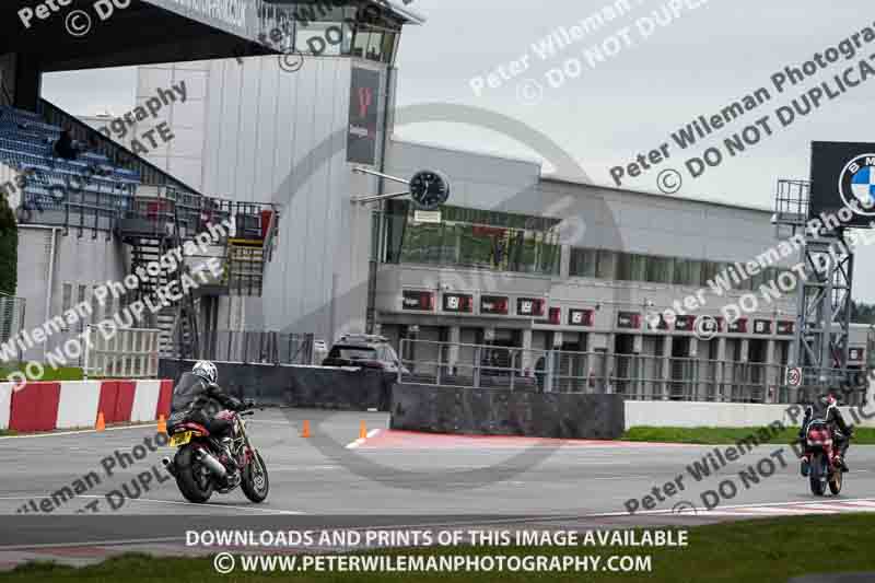 donington no limits trackday;donington park photographs;donington trackday photographs;no limits trackdays;peter wileman photography;trackday digital images;trackday photos